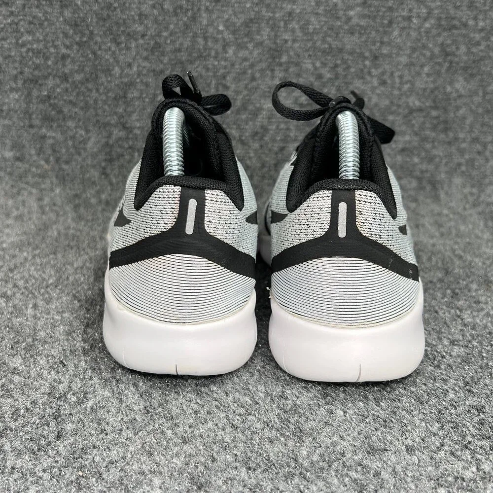 Nike Free RN Running Shoes Youth Size 7 White Black‎ Athletic Training Sneakers